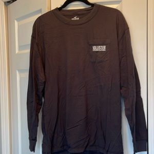 Hollister NWOT men’s gray long sleeve shirt.
